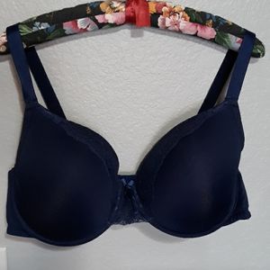 Sociology bra size 40DD